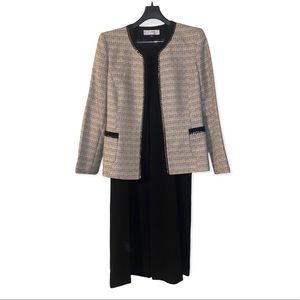 Tahari Chic Black and Cream Pantsuit